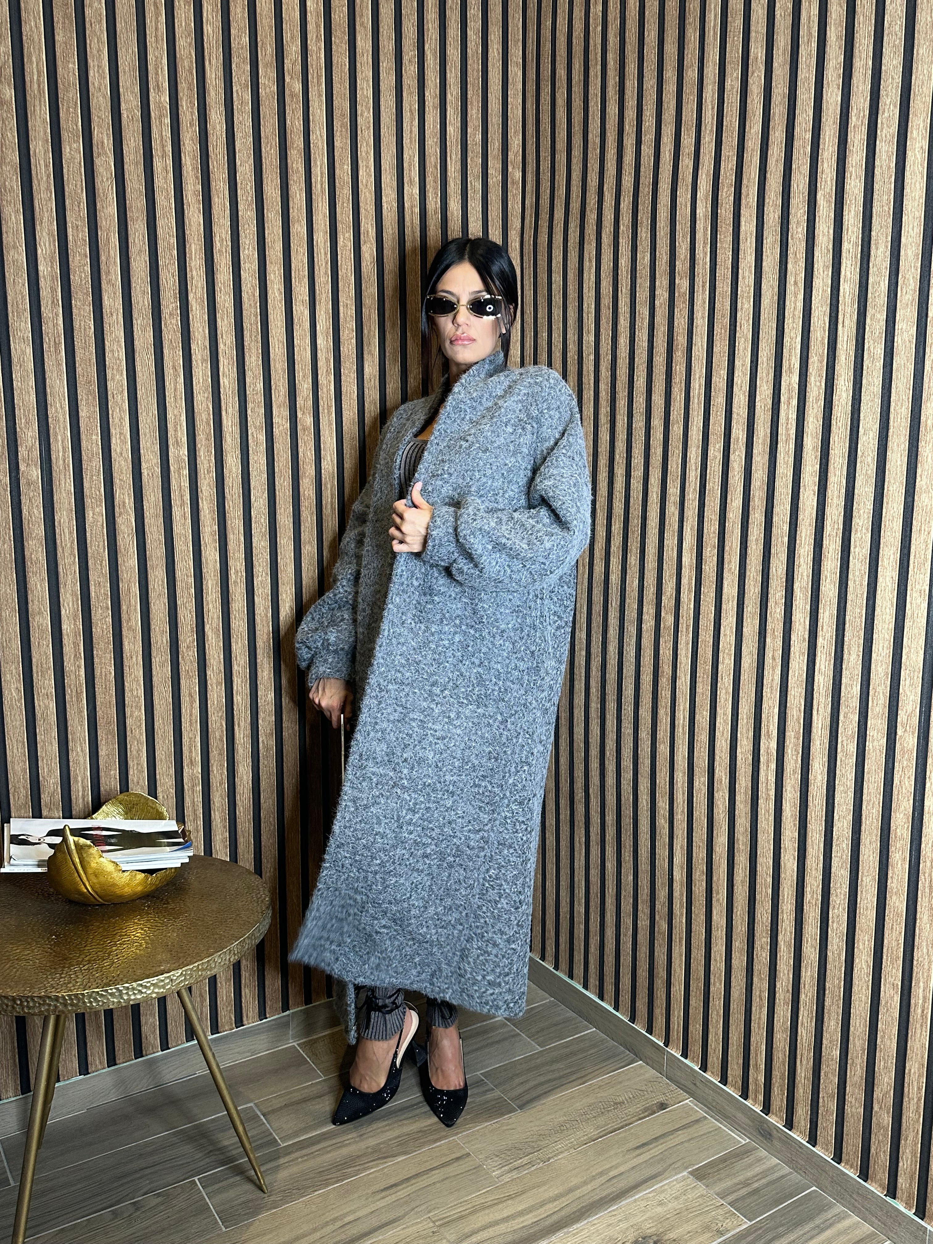 Cardigan grey